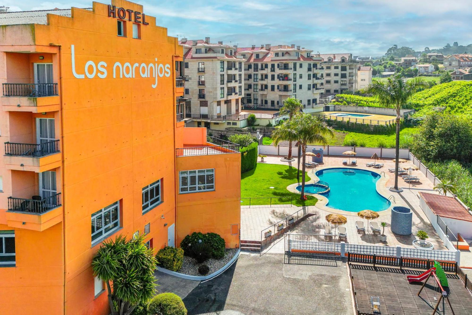 Hotel Los Naranjos A Revolta Exterior photo